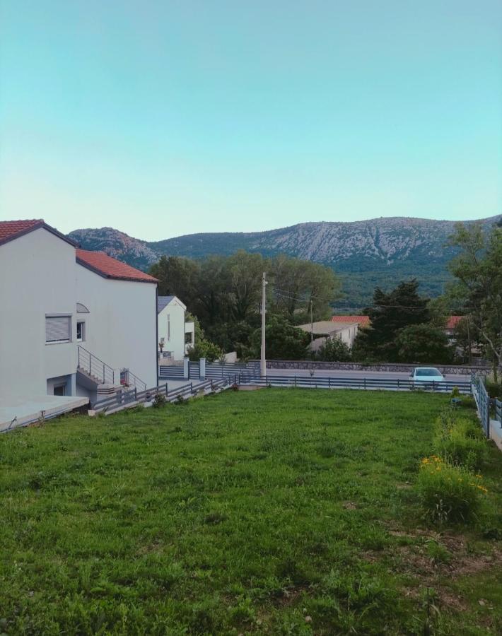 Apartments Nevistic Tribalj  Exterior foto